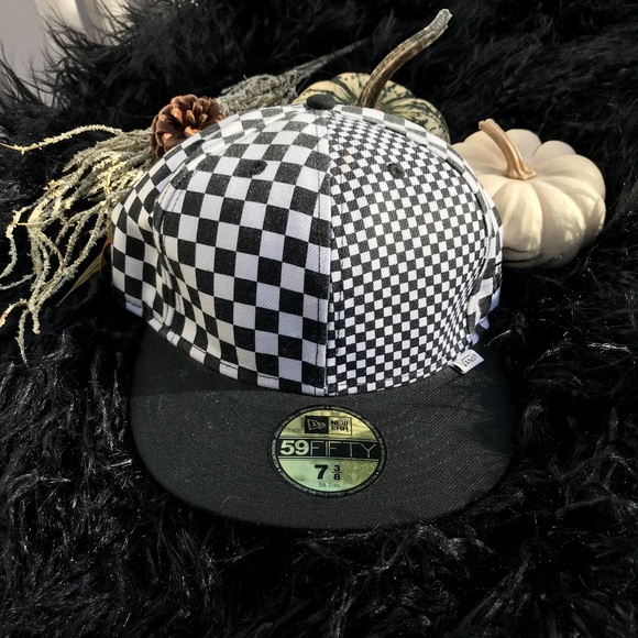 vans fitted hats